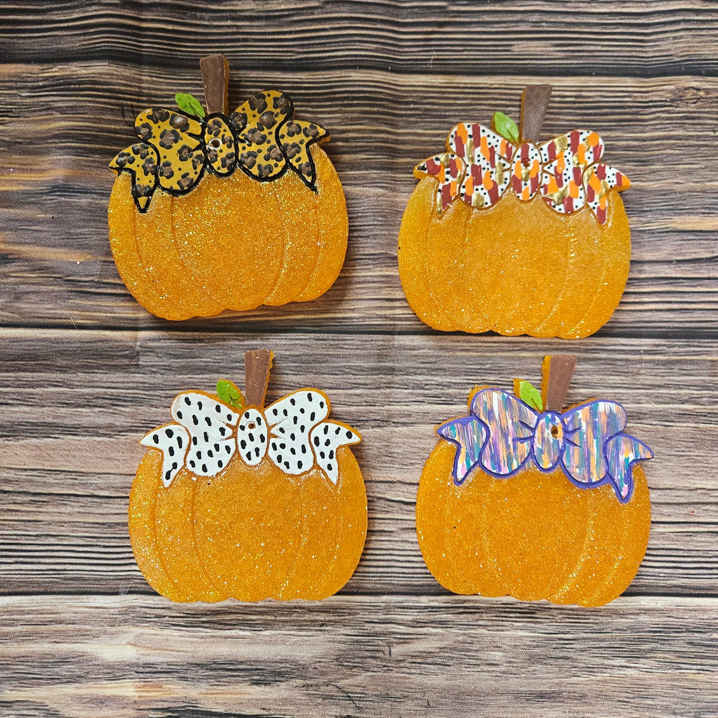 Pumpkin with Bow