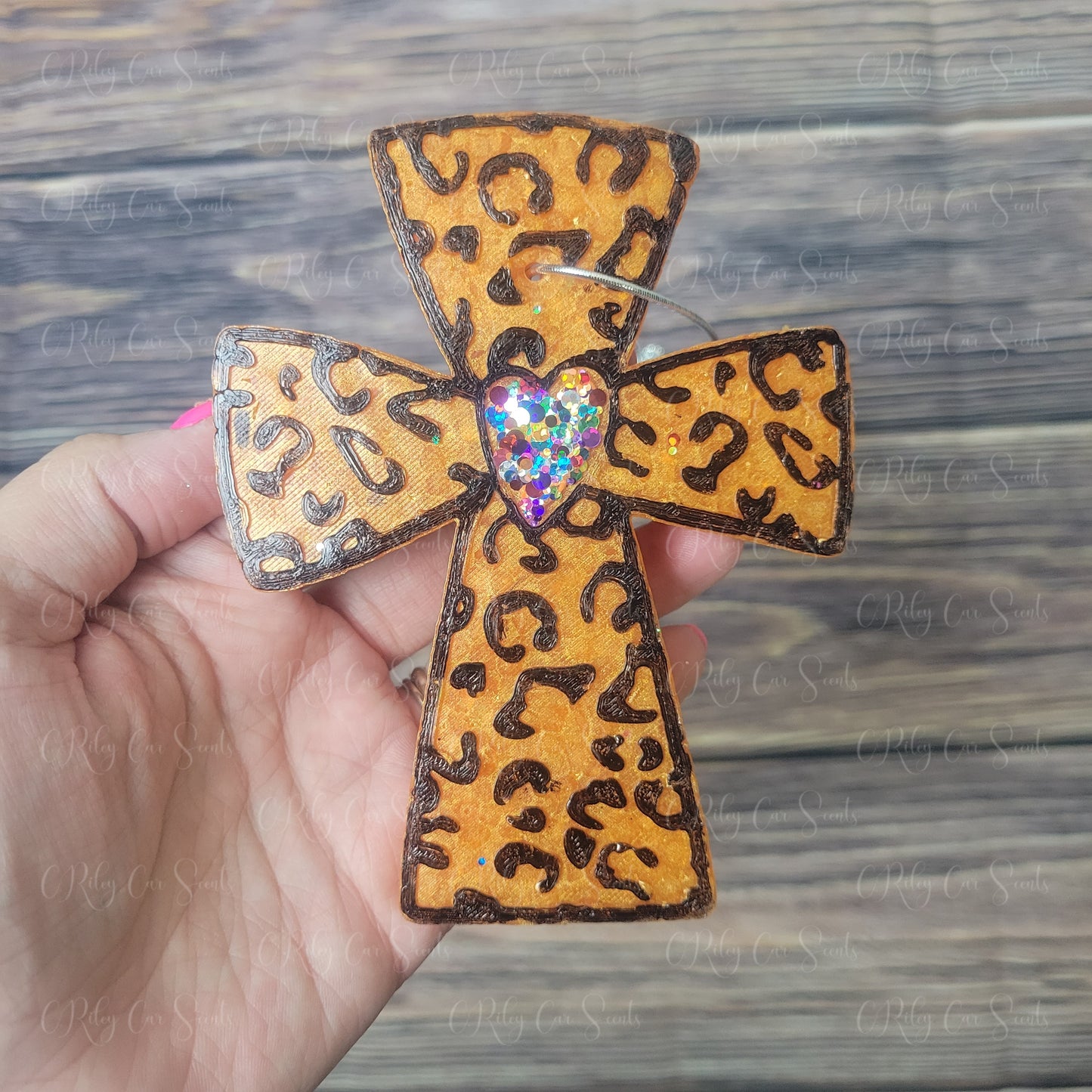 Leopard Cross