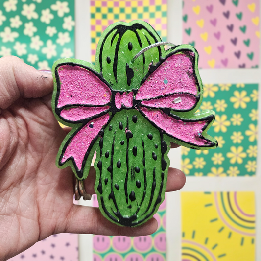 Pickle with Bow