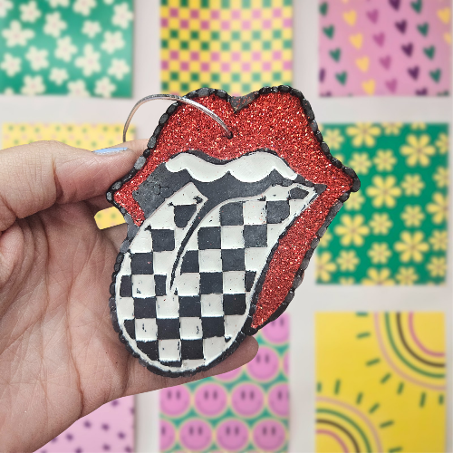 Checkered Tongue